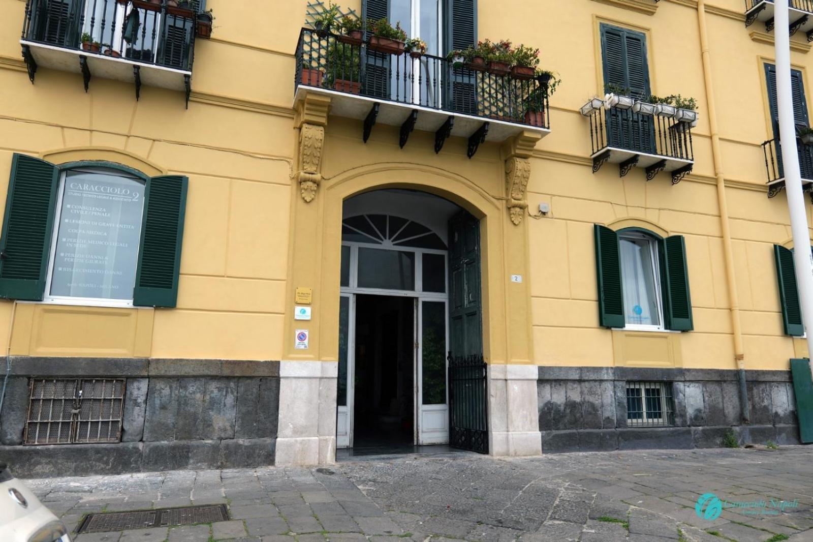 Bed & Breakfast Caracciolo Beb *